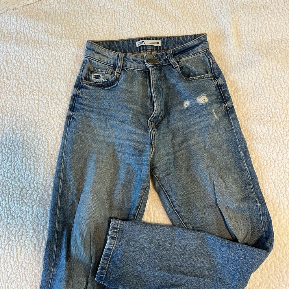 Zara Denim Jeans with Distressed Details